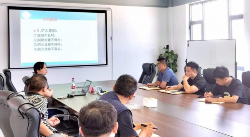 河南誉蜂开展“人人把好安全关 处处设防隐患少”安全生产培训活动